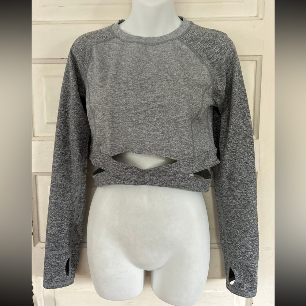 NWOT Zella by Nordstrom Infinity Ombre Crop Top With Cutouts. Size Large